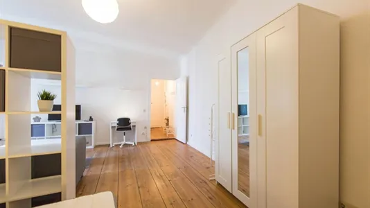 Apartments in Berlin Friedrichshain-Kreuzberg - photo 4