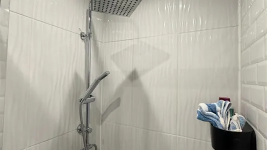 Apartments in Paris 17ème arrondissement - photo 6