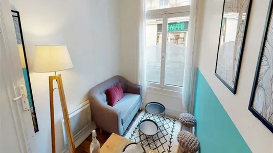 Rooms in Paris 16ème arrondissement (South) - photo 8