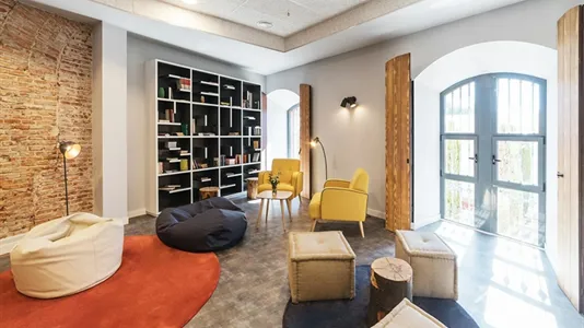 Rooms in Alcalá de Henares - photo 2