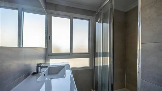 Rooms in Tavernes Blanques - photo 8