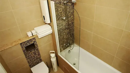 Apartments in Berlin Charlottenburg-Wilmersdorf - photo 5