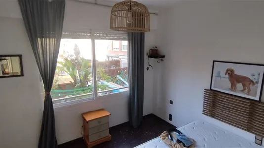 Rooms in Barcelona Eixample - photo 2