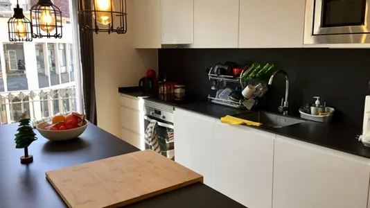 Rooms in Barcelona Eixample - photo 7