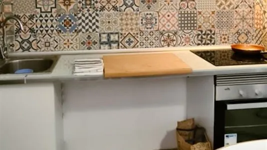 Rooms in Valencia Ciutat Vella - photo 8