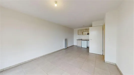 Apartments in Toulouse - photo 5
