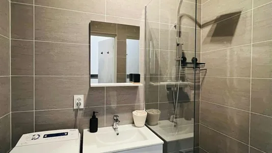 Apartments in Lyon - photo 7