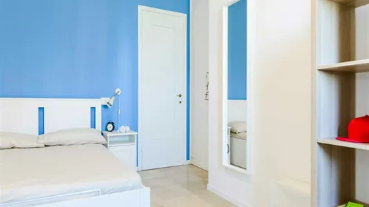 Rooms in Milano Zona 5 - Vigentino, Chiaravalle, Gratosoglio - photo 3
