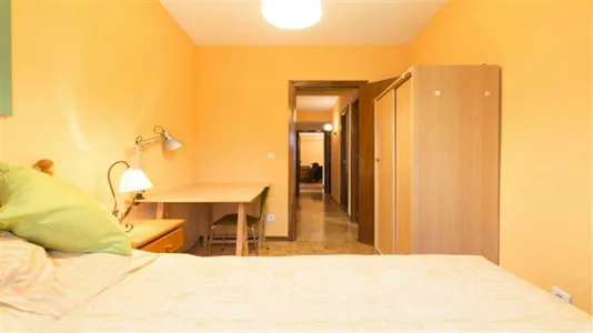 Rooms in Alcalá de Henares - photo 10