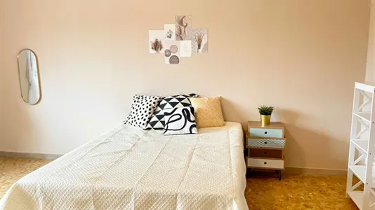 Rooms in Florence - photo 2