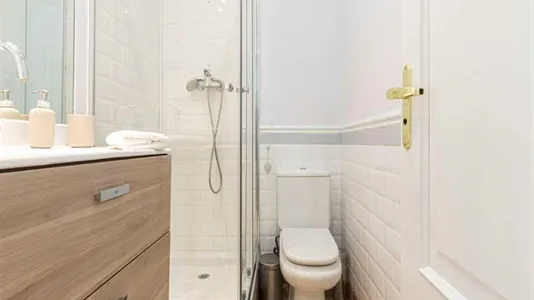 Rooms in Madrid Centro - photo 4