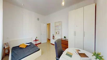 Room for rent in Milano Zona 5 - Vigentino, Chiaravalle, Gratosoglio, Milan