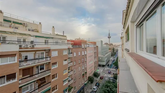 Rooms in Madrid Retiro - photo 5