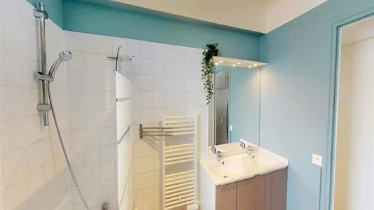 Rooms in Paris 17ème arrondissement - photo 10