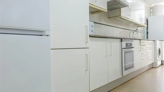 Rooms in el Camí de Vera - photo 10