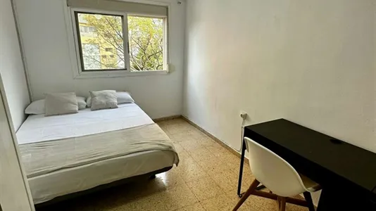 Rooms in Beniferri - photo 1