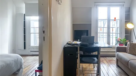 Apartments in Paris 8ème arrondissement - photo 5