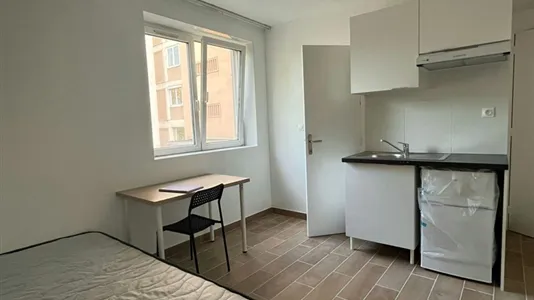 Apartments in Créteil - photo 6