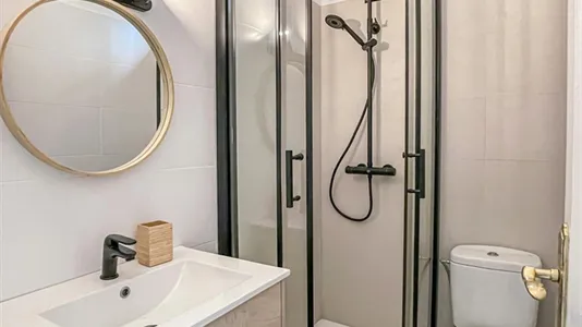 Rooms in Barcelona Eixample - photo 7