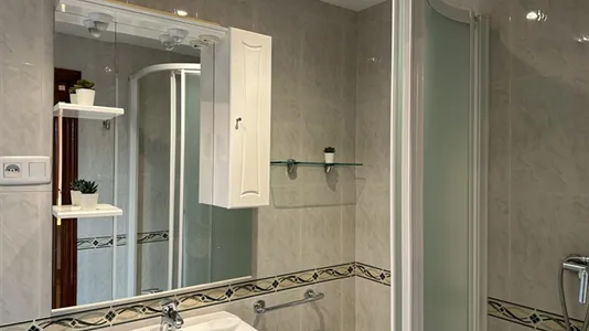 Rooms in Madrid Carabanchel - photo 9