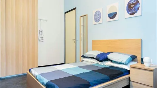 Rooms in Milano Zona 8 - Fiera, Gallaratese, Quarto Oggiaro - photo 3