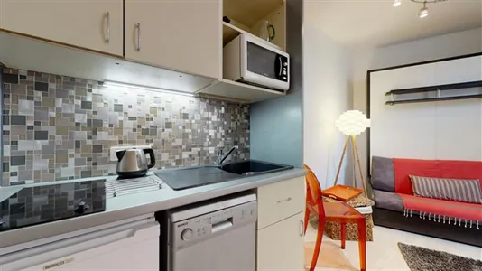 Apartments in Lyon - photo 10