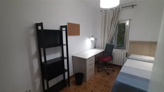 Rooms in Madrid Ciudad Lineal - photo 4
