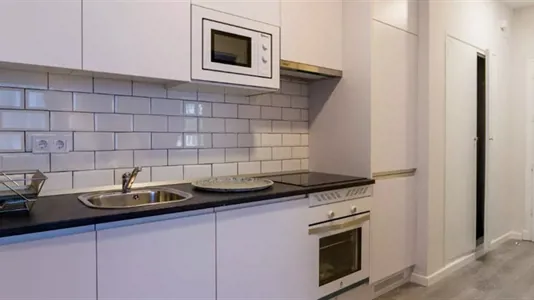 Apartments in Madrid Centro - photo 3