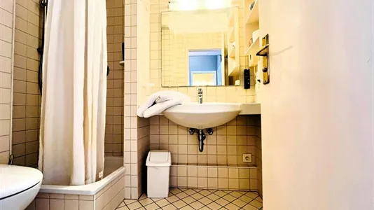 Apartments in Location is not specified - photo 5