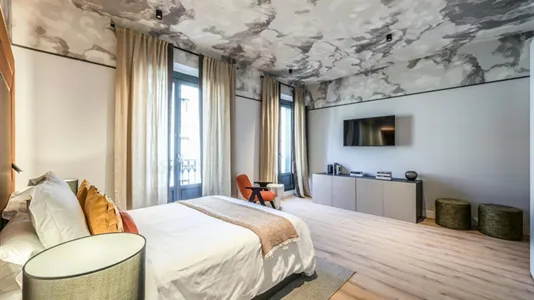 Apartments in Madrid Centro - photo 3