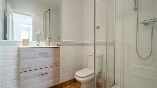 Rooms in Madrid Centro - photo 10