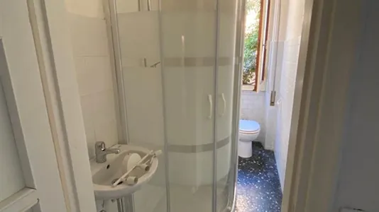 Rooms in Florence - photo 8