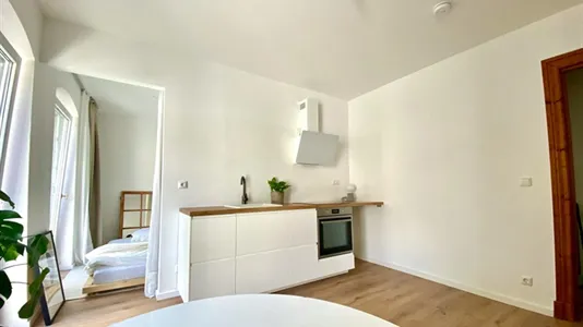 Apartments in Berlin Mitte - photo 2