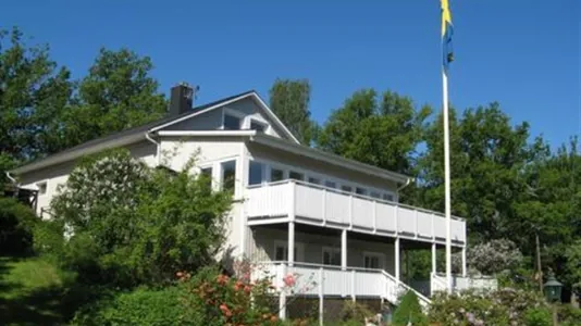 Houses in Huddinge - photo 3