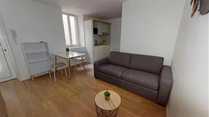 Apartment for rent in Mâcon, Bourgogne-Franche-Comté