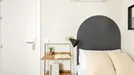 Room for rent, Valencia Ciutat Vella, Valencia (region), &lt;span class=&quot;blurred street&quot; onclick=&quot;ProcessAdRequest(10877829)&quot;&gt;&lt;span class=&quot;hint&quot;&gt;See streetname&lt;/span&gt;[xxxxxxxxxxxxx]&lt;/span&gt;