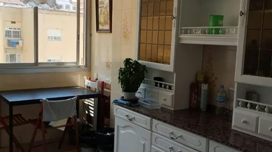 Rooms in Valencia Extramurs - photo 4