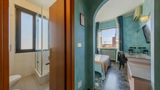 Rooms in Novara - photo 5