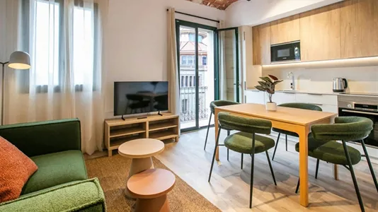 Apartments in Barcelona Eixample - photo 1