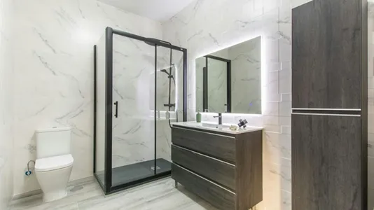 Rooms in Madrid Centro - photo 5