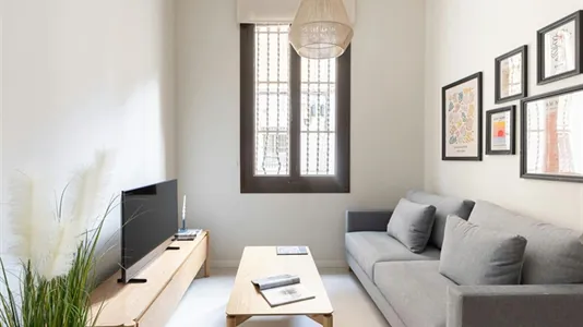 Apartments in Barcelona Eixample - photo 4