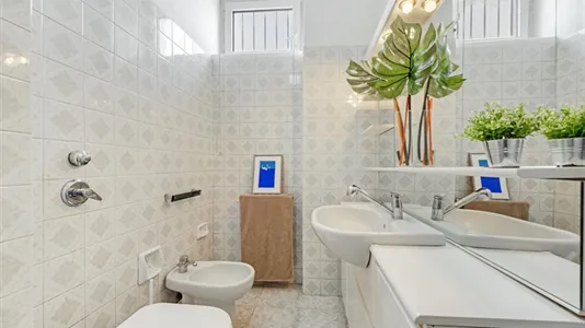 Rooms in Milano Zona 5 - Vigentino, Chiaravalle, Gratosoglio - photo 3