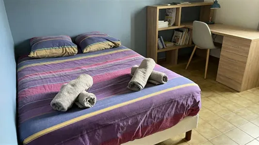 Houses in Lodève - photo 7