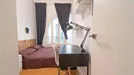 Room for rent, Barcelona Ciutat Vella, Barcelona, &lt;span class=&quot;blurred street&quot; onclick=&quot;ProcessAdRequest(10281335)&quot;&gt;&lt;span class=&quot;hint&quot;&gt;See streetname&lt;/span&gt;[xxxxxxxxxxxxx]&lt;/span&gt;
