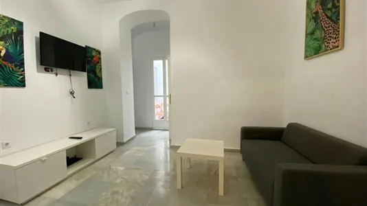 Rooms in El Fontanal - photo 7