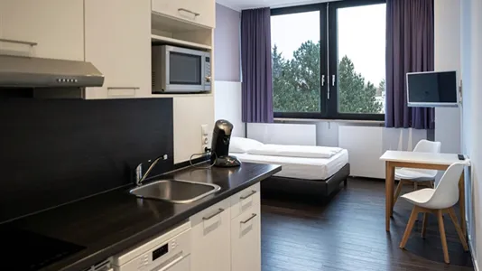 Apartments in Munich Moosach - photo 4