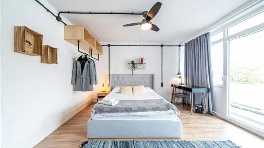 Rooms in Berlin Charlottenburg-Wilmersdorf - photo 1