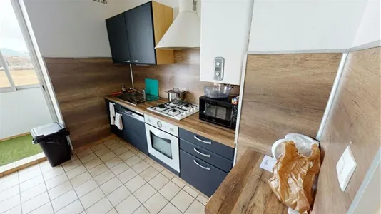 Rooms in Grenoble - photo 9