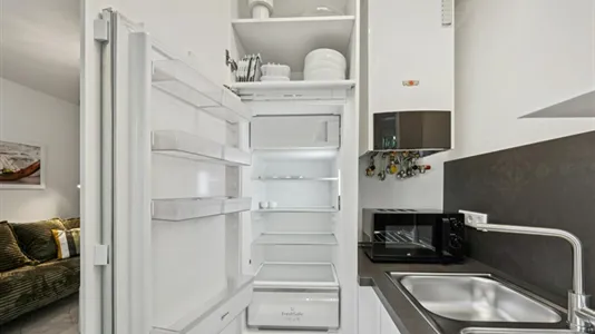 Apartments in Dusseldorf - photo 8