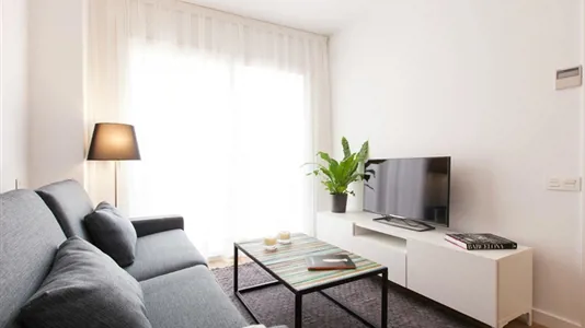 Apartments in Barcelona Eixample - photo 2